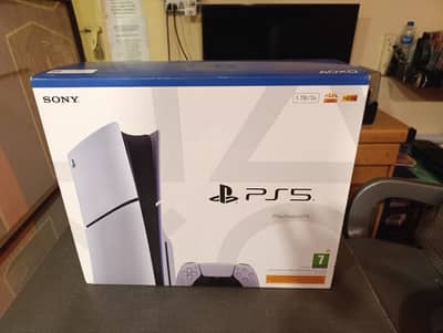 PS5 slim Brand new sealed pack box not open yet dubai import