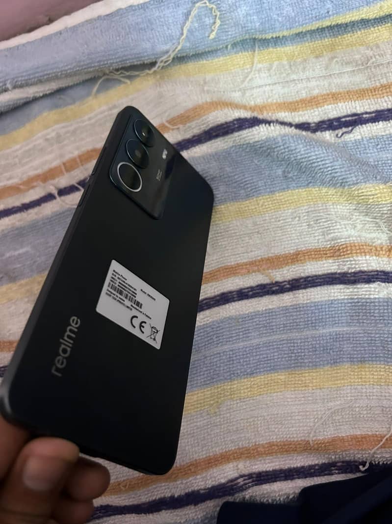 Realme C71 4
