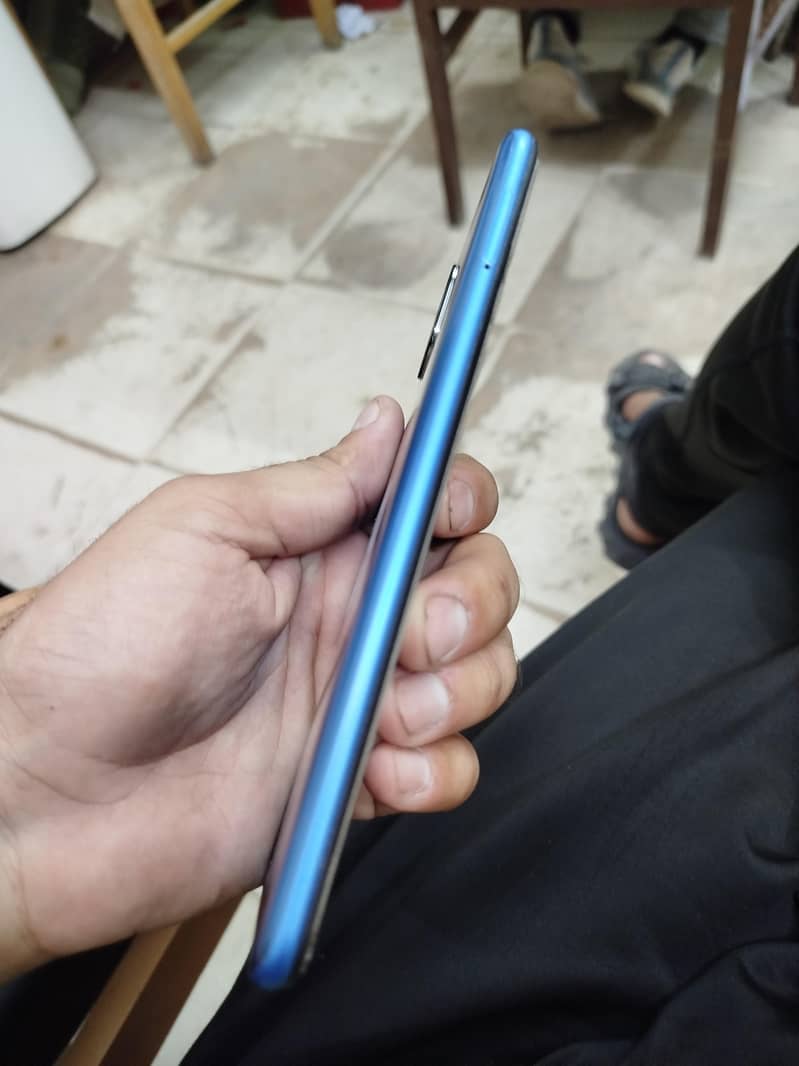 OPPO A16e 1