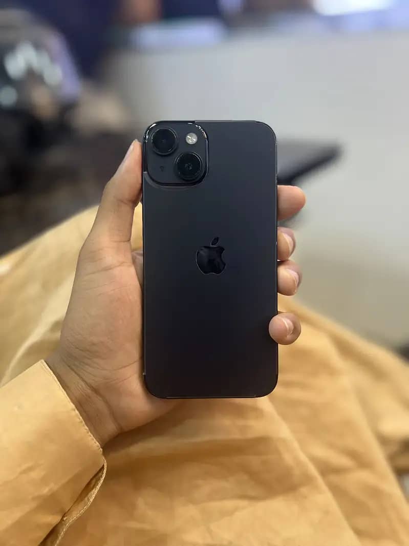 Apple iPhone 14 2