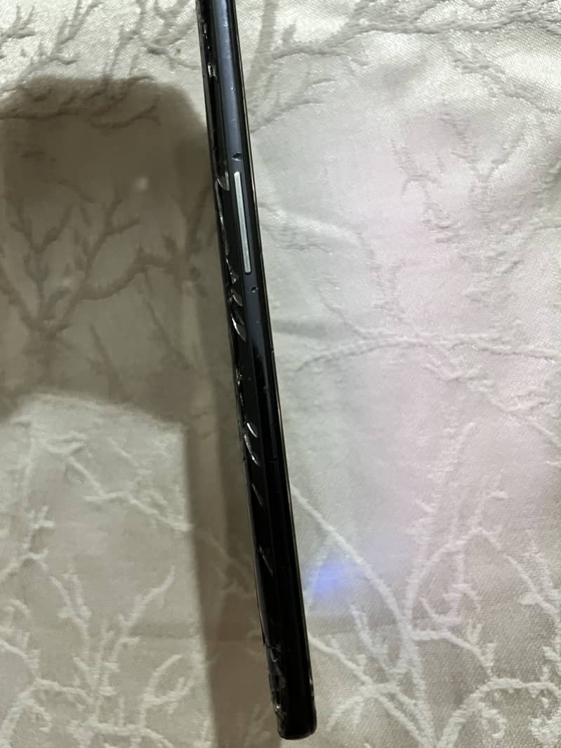 One Plus 9 Pro 4