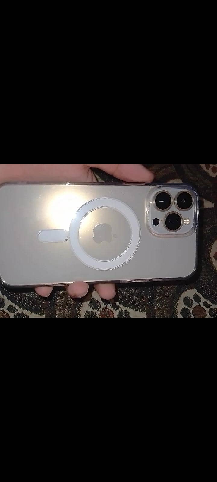 Apple iPhone 13 Pro Max 0