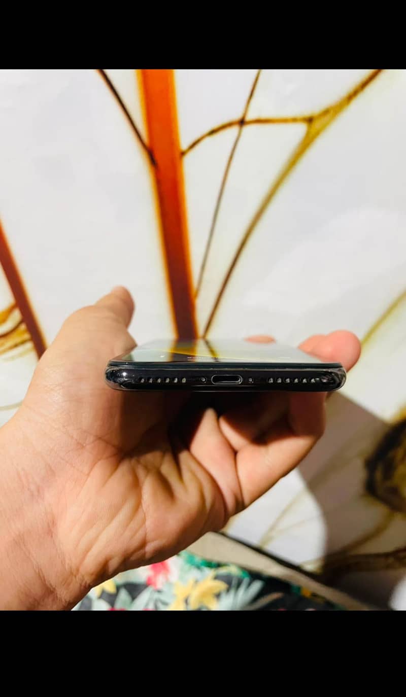 APPLE IPHONE X 2