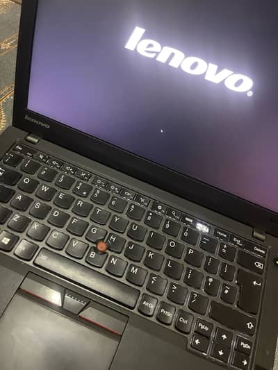 Lenovo think pad 5th gen