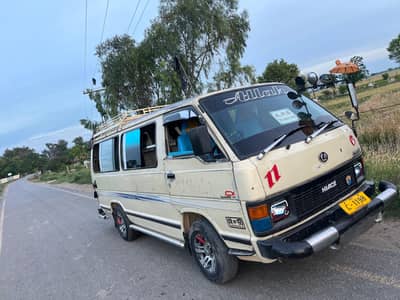 TOYOTA HIACE 1987 MODEL GENUINE