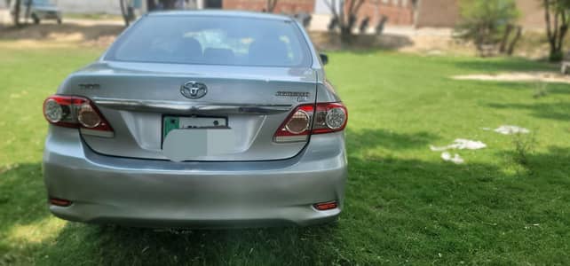 Toyota corolla GLI  jeniun New Light  (price negotiable)