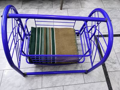 Kids Baby Palna – Strong Metal Bed | Good Condition