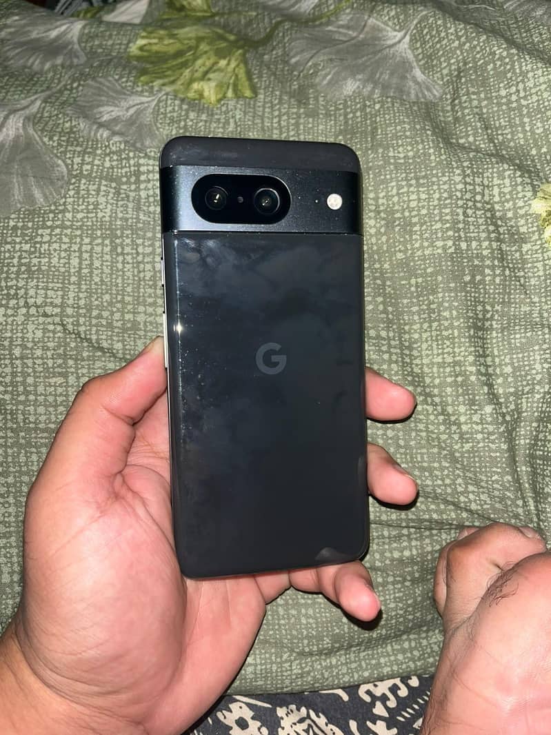 Google Pixel 8 0