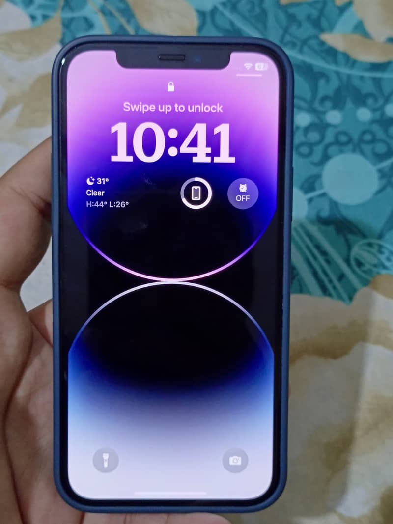 Apple iPhone 12 2