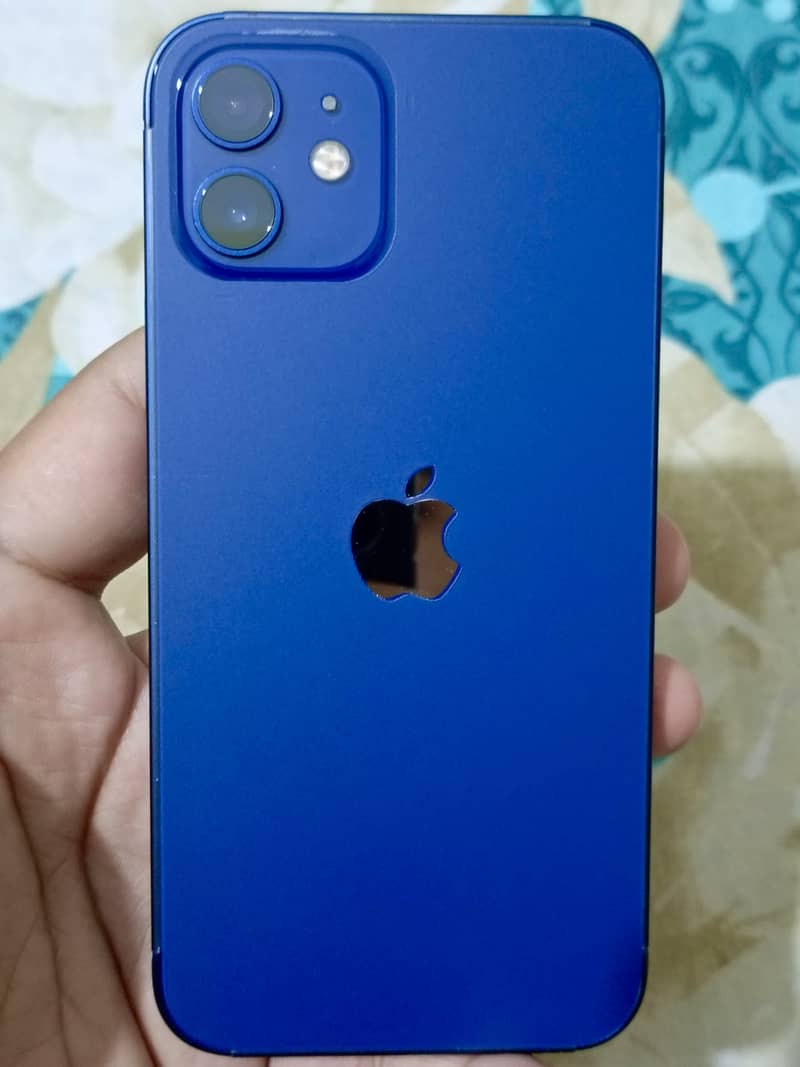 Apple iPhone 12 6