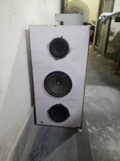 Heavy bass homemade speaker with heavy speakers