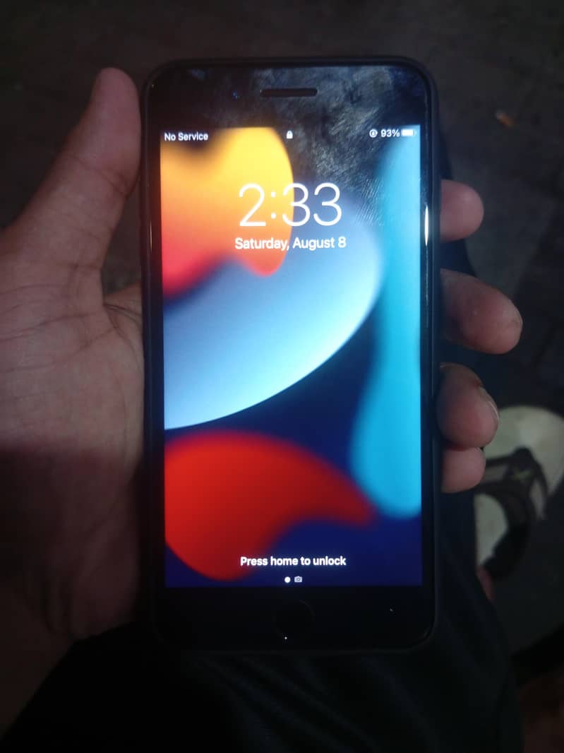Apple iPhone 7 Plus 4