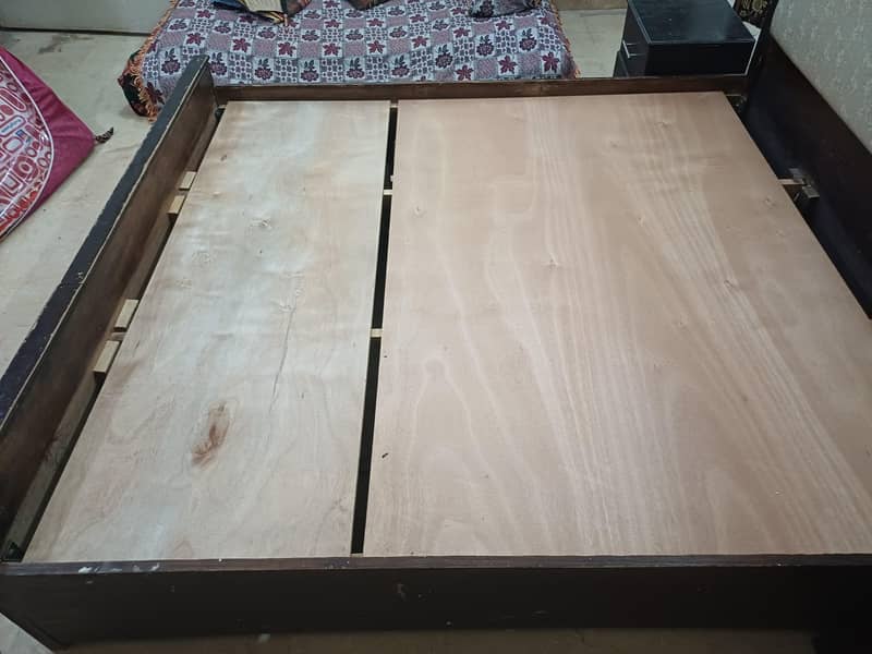 King Size Bed 4