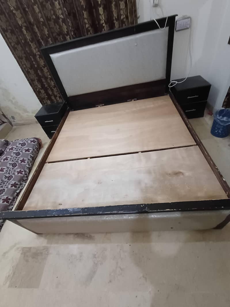 King Size Bed 5