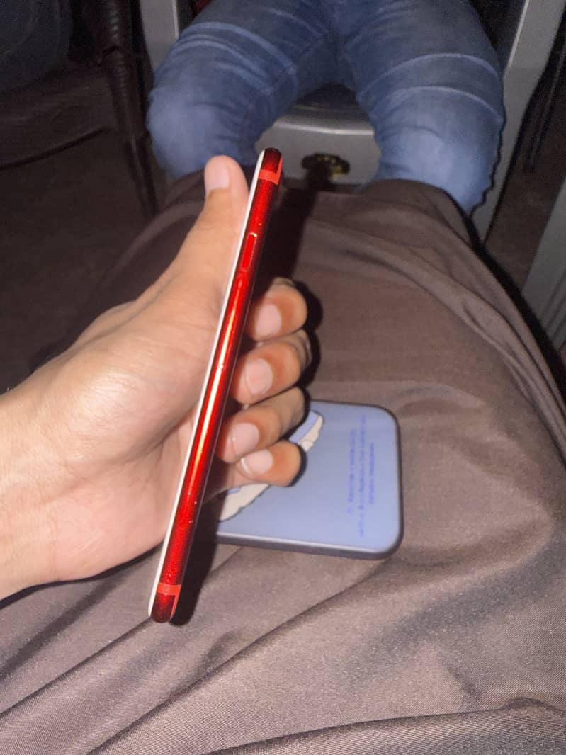 Apple iPhone 7 3
