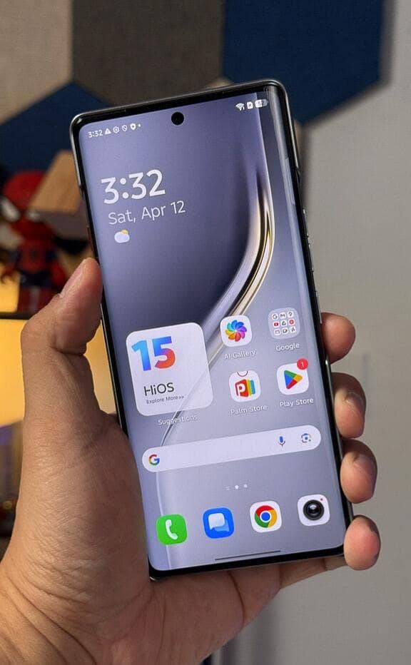 Tecno CAMON 40 Pro 1