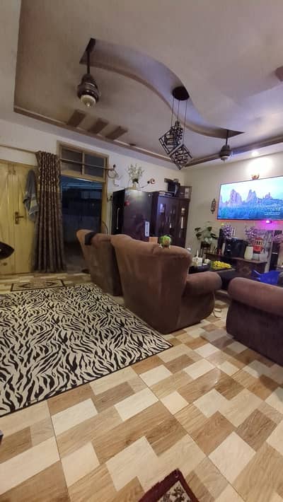 5 seater SOFA set available for sale. . .