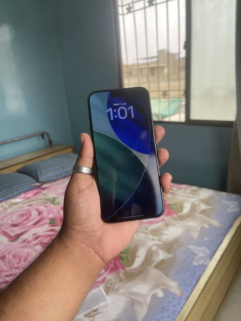 Apple iPhone mix models 13