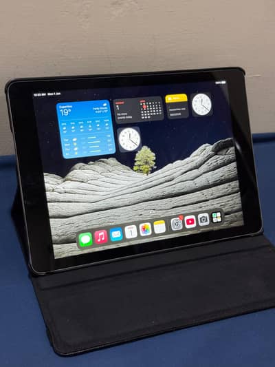 Apple iPad Air 2 - 64GB - Model MGKL2LL/A (Original US Import)