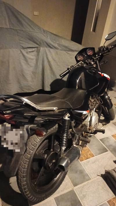 ybr 125