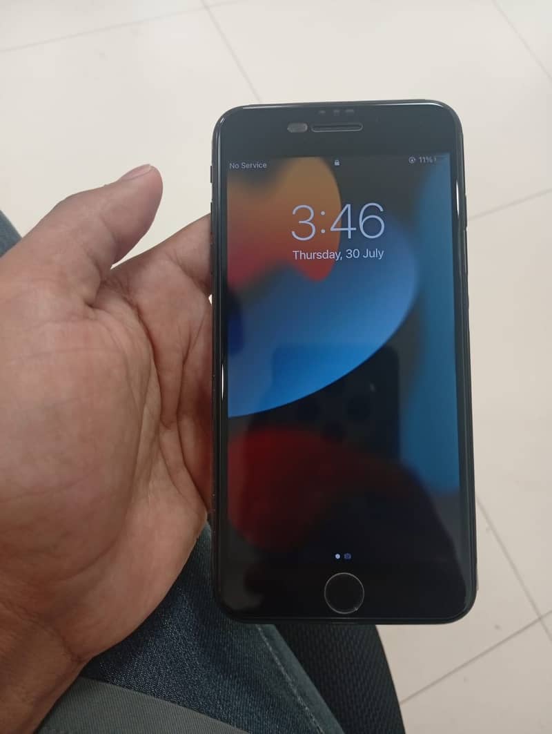 Apple iPhone 7 Plus 1