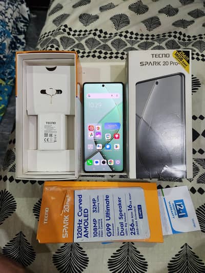 Tecno Spark 20 Pro Plus 16-256 120hz 108/32 5000mah Complete box
