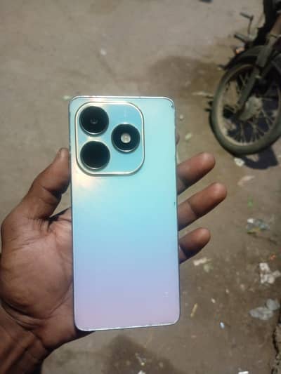 Tecno Spark 20 8/256 only set