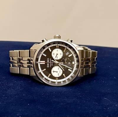 Seiko SPB429P1 Chronograph watch