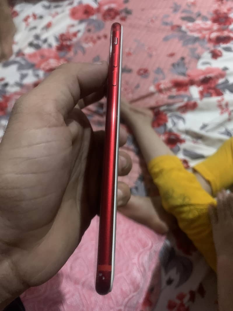 Apple iPhone 7 Plus 2