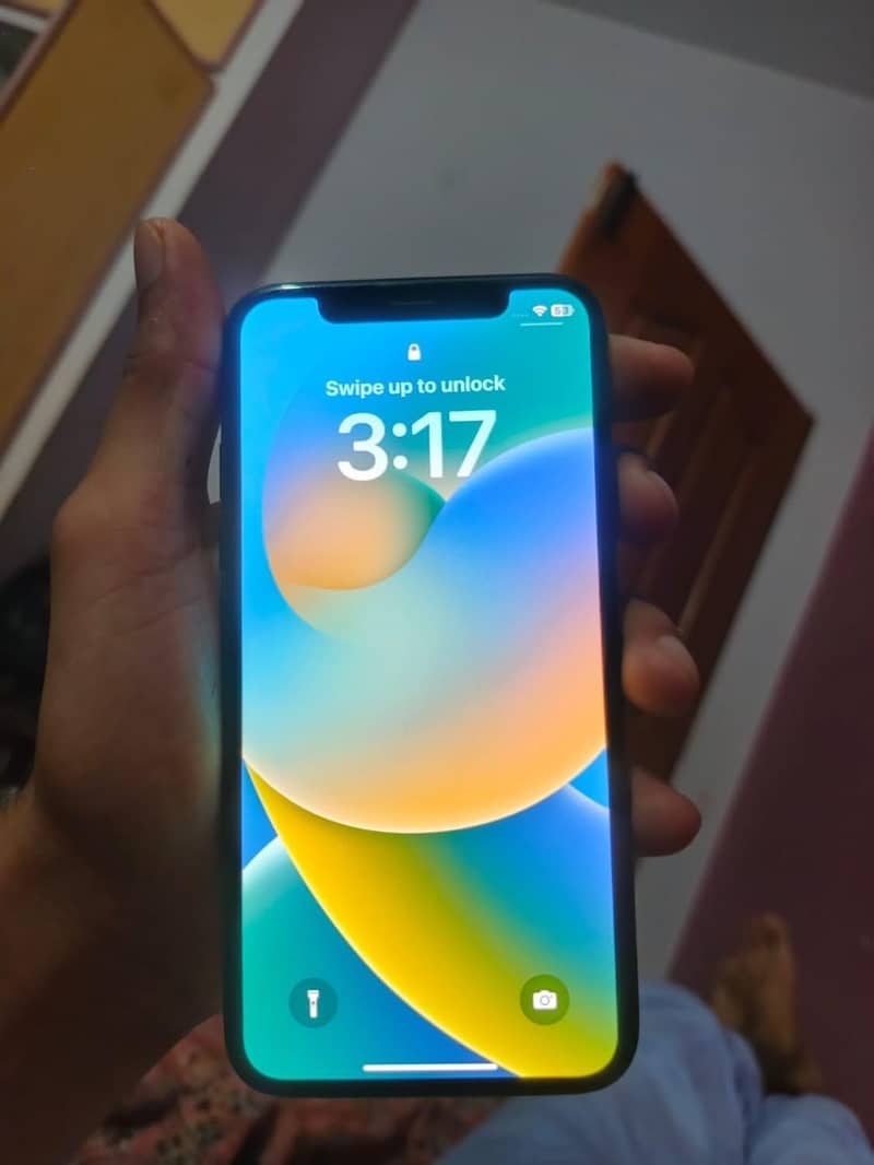 Apple iPhone X 3