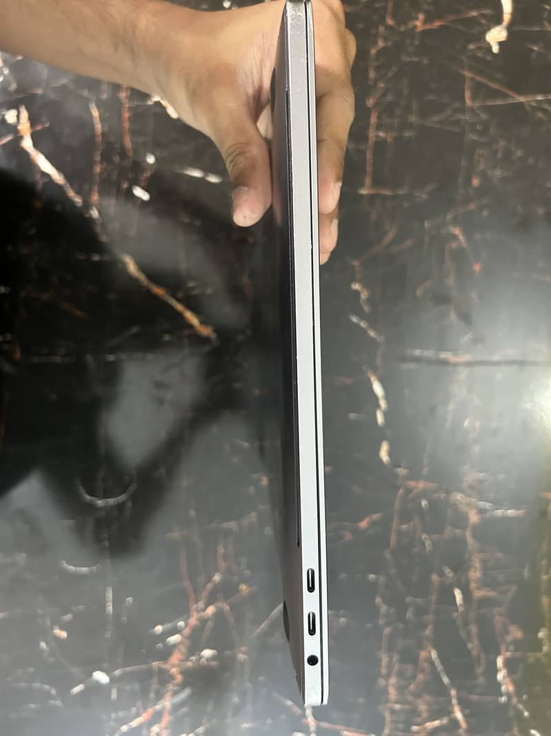 Macbook Pro 2018 8