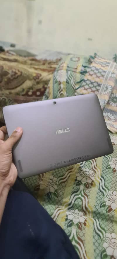 Asus tablet 64GB 9 hours battery tab
