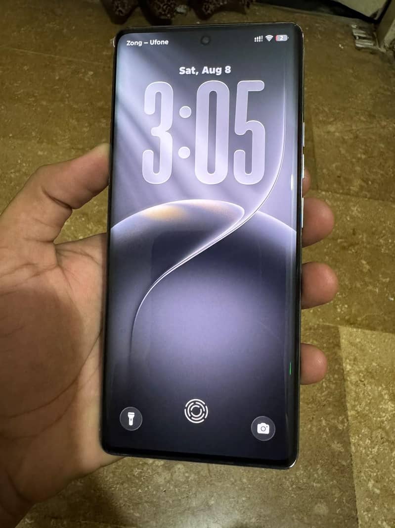 Tecno CAMON 40 Pro 0