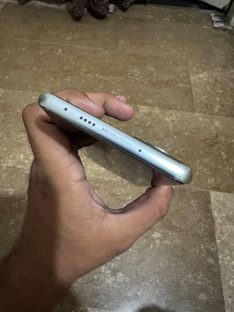 Tecno CAMON 40 Pro 5