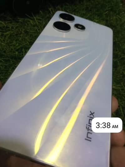 Infinix Hot 30 Play