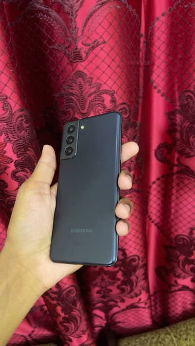 Samsung Galaxy S21 5G 8/128GB | Non-PTA | Clean Condition pubg best