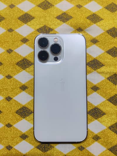 Apple iPhone 13 Pro