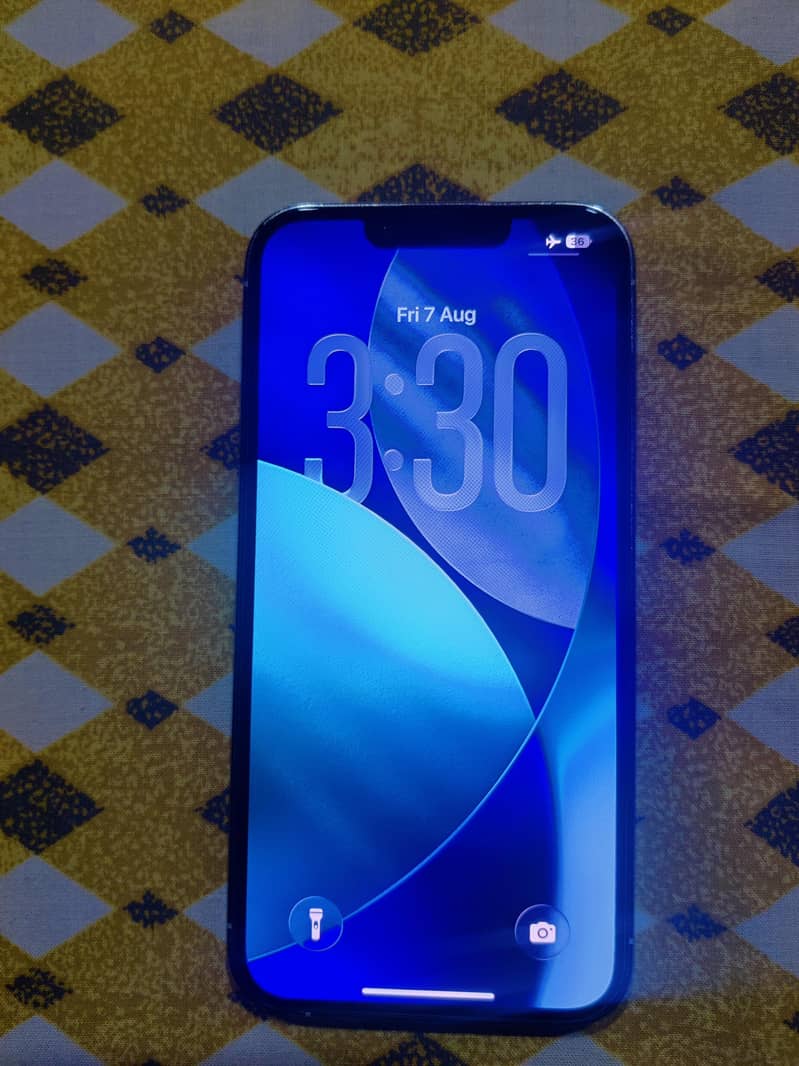 Apple iPhone 13 Pro 1