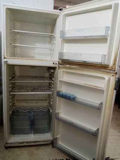 Haier refrigerator 2014 model _ Excellent condition