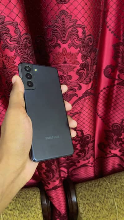 Samsung Galaxy S21 5G 8/128GB | Non-PTA | Clean Condition