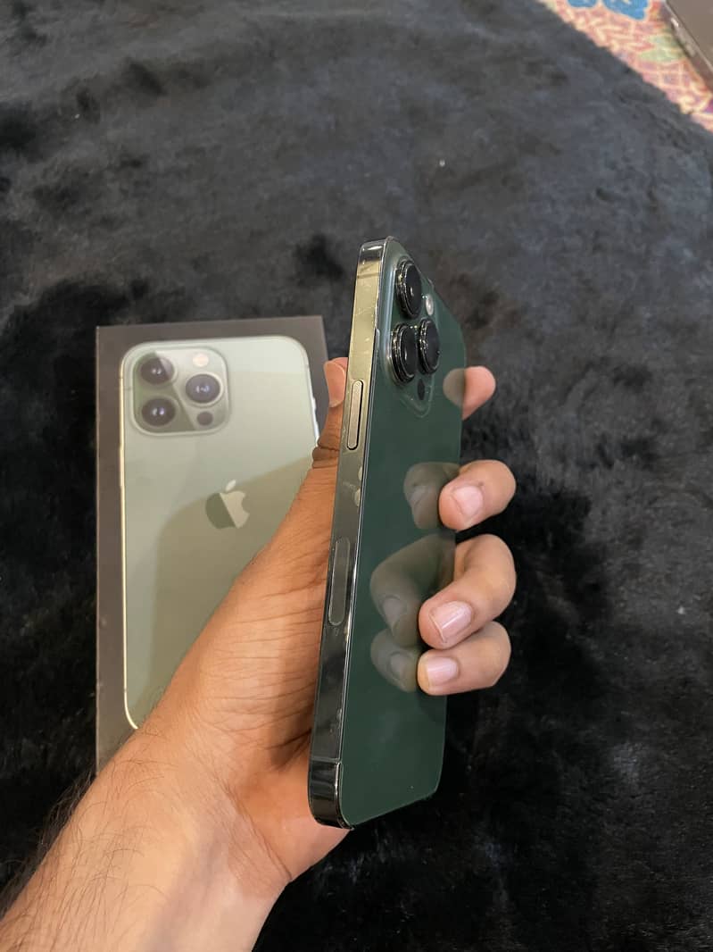 iPhone 13 Pro 1