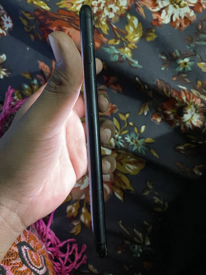 Apple iPhone 7 Plus 2