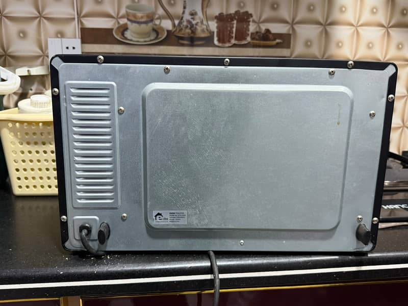 Microwave 4