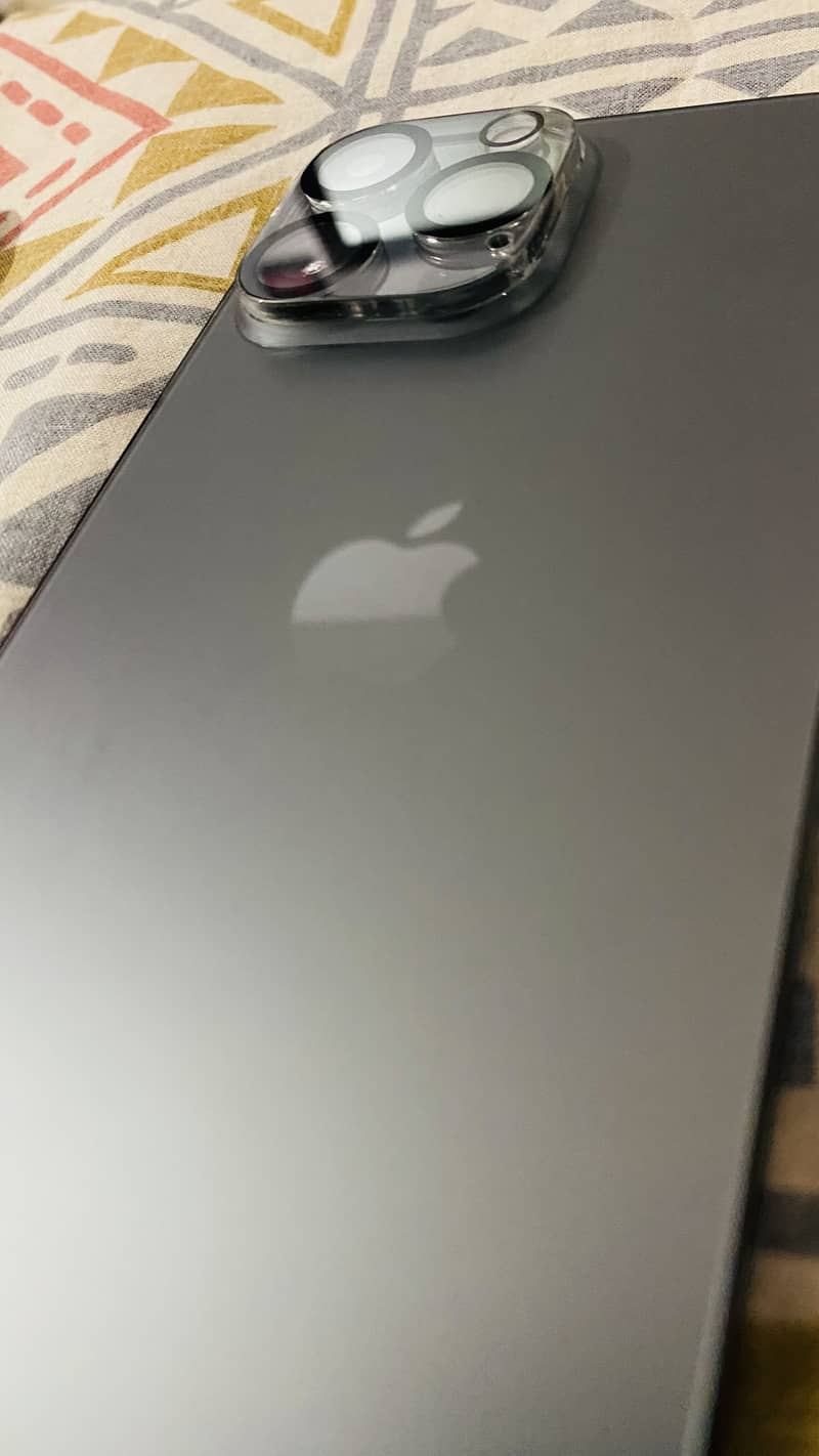 Apple iPhone 14 Pro Max 3
