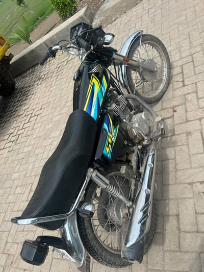 Honda CG 125 2025/26 USED LIKE NEW ONLY 4800 DRIVEN