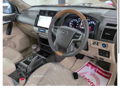 Toyota Prado 2021