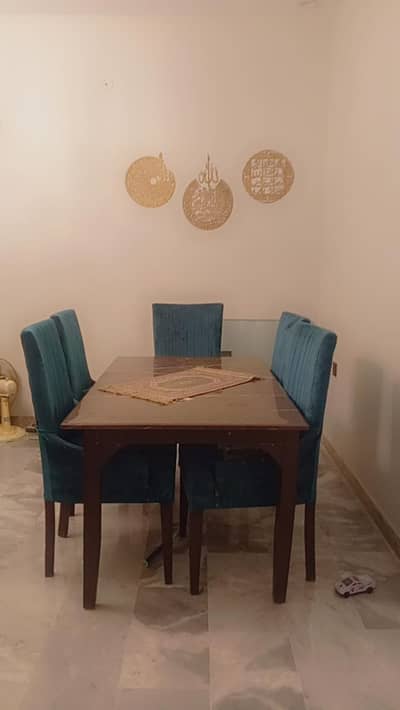 6 Seater Original Marble Dining Table with 6 Chairs