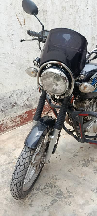 Suzuki gs 150 Se