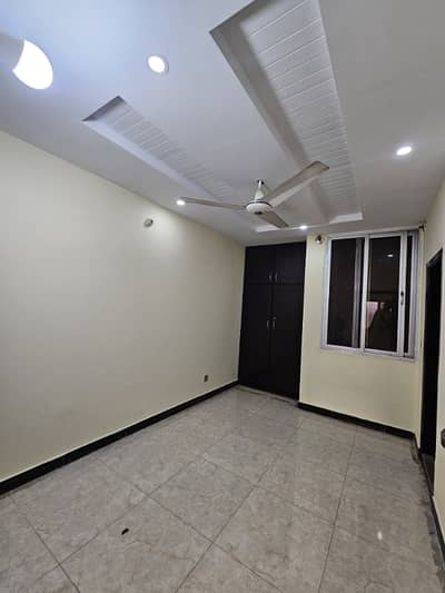 Studios apartment available for rent in Islamabad Markaz