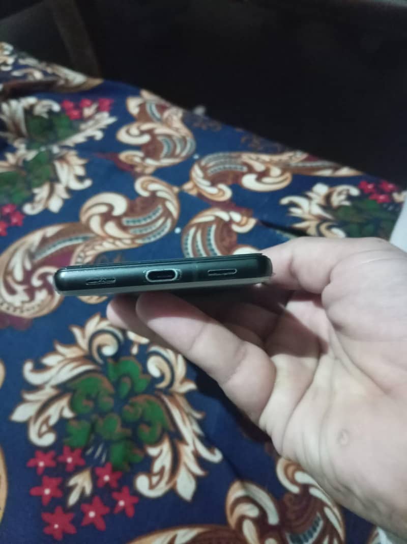 Google Pixel 6a 3